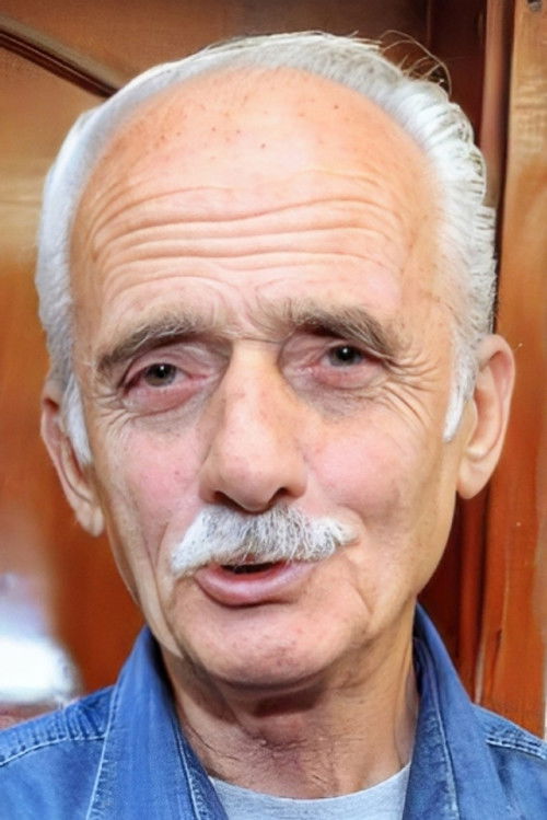 Етхем Темизканоğлу