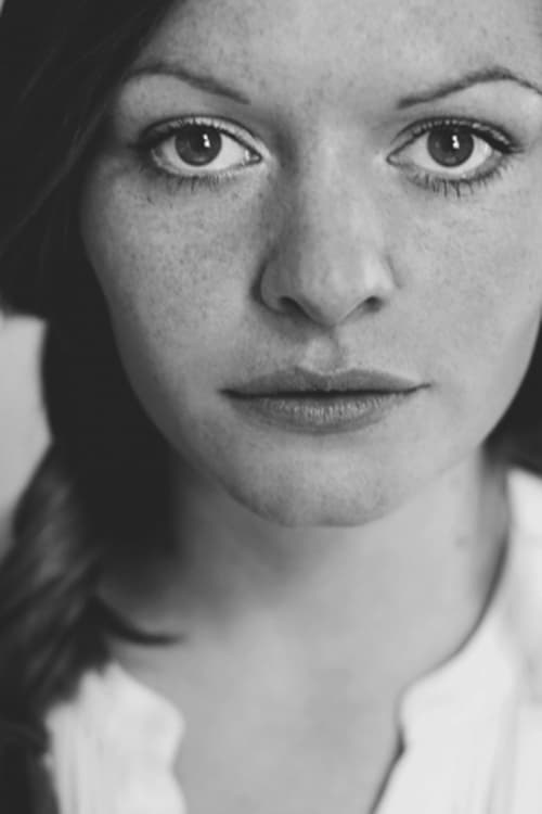 Лаура Плетзер