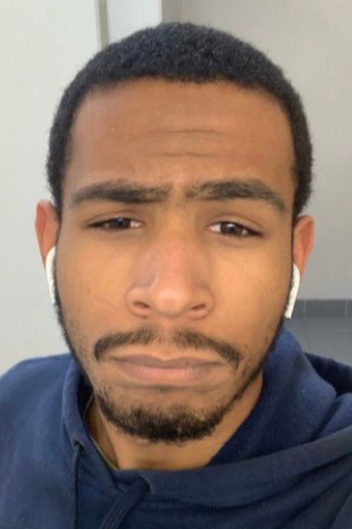 Jонатхан Мцкайе