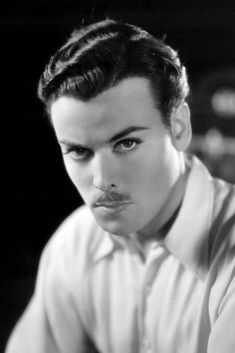  Нильс Астер