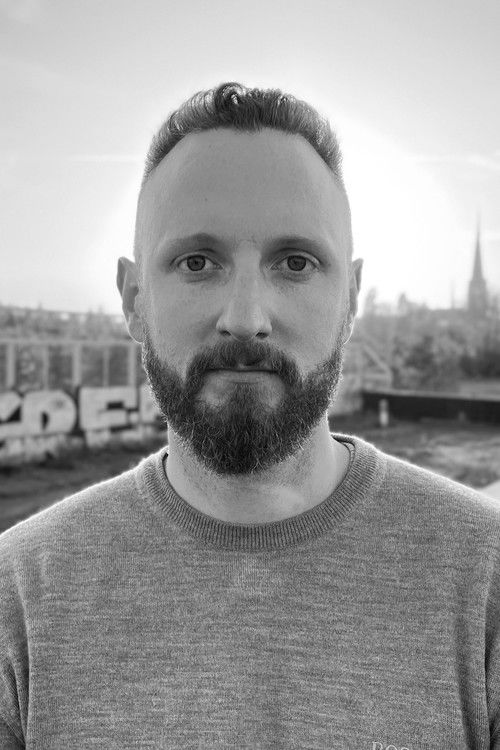 Jулиан Вогел