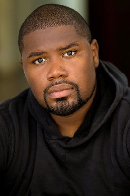 Jохнние МцQуарлей