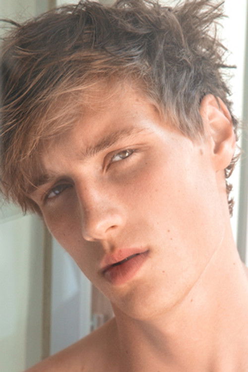 Асхтон Монтана