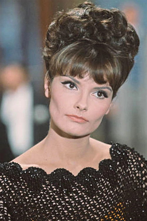 Сузанне Ллойд