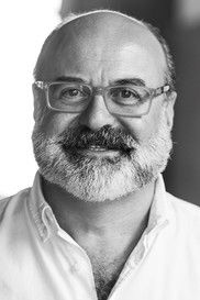 Емилио Менцхета