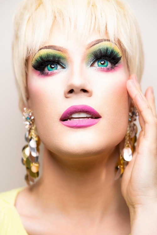 Сйнтхиа Кисс