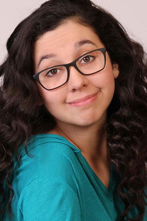 Лори Мае Хернандез