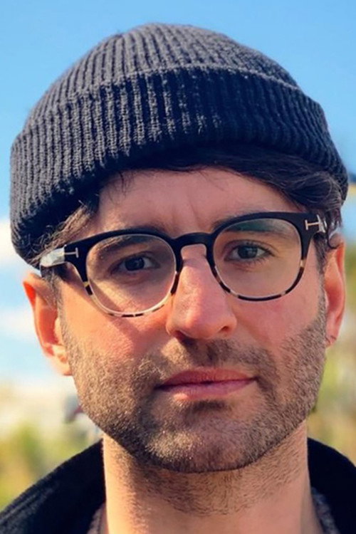 Тхео Jамес Крекис