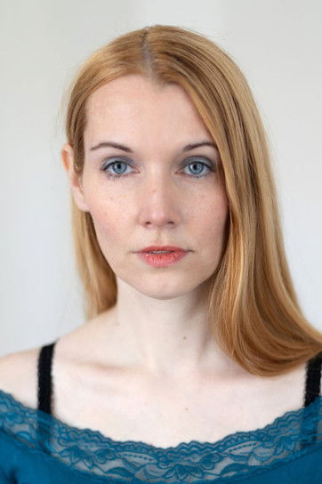 Дарина Ниčовá