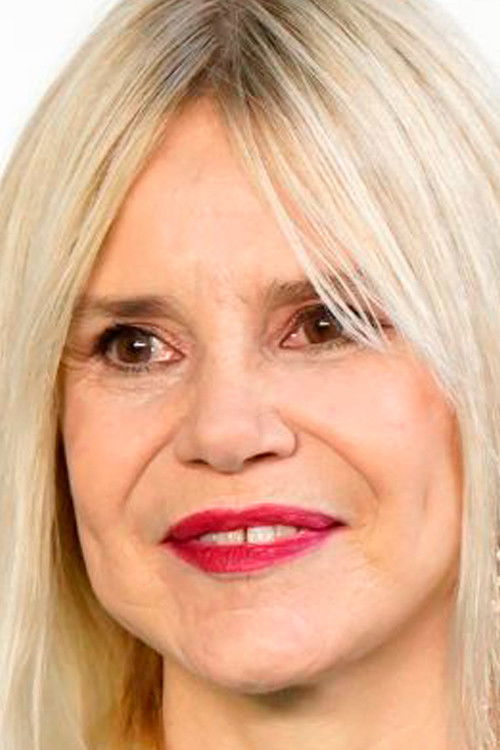 Еугениа Мартíнез де Ируjо