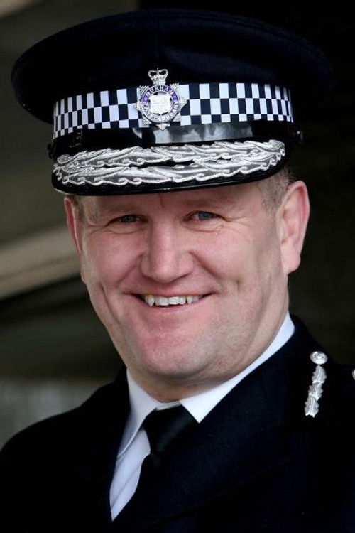 Мике Бартон