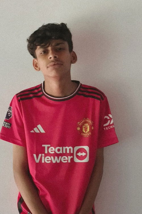 Адитхйан Нееламана