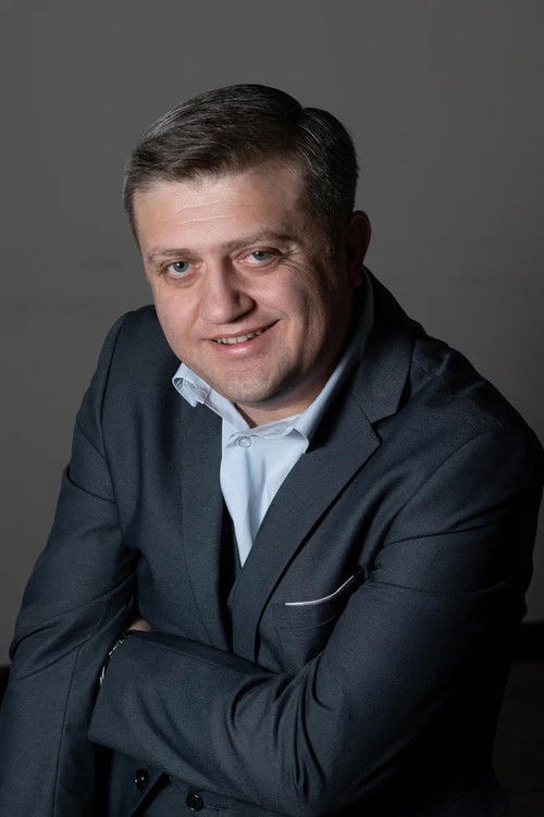  Айк Вальтерович Ордян