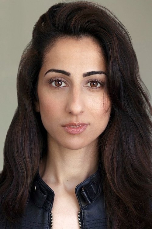 Елиф Книгхт