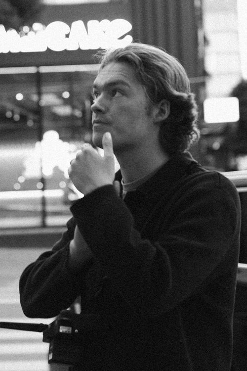 Густав Wäрн