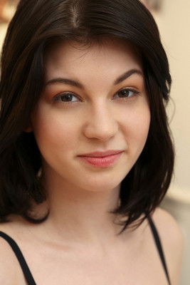 Нессие Блуе