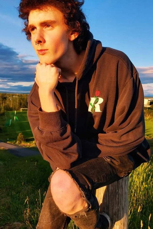 Габрíел Елí Хáконарсон