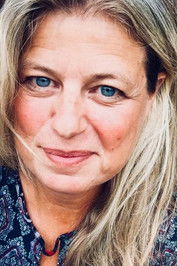 Сøс Ноиесен