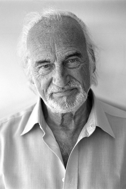  Эктор Альтерио