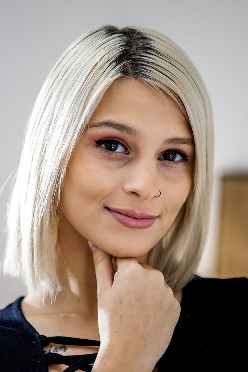 Цхристй Wхите