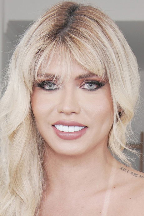 Исабелла Салваторе