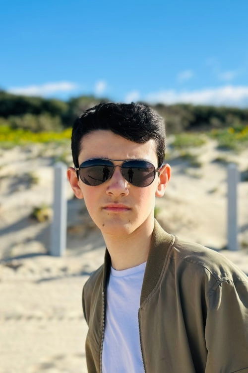 Цосмо Цинqуетти