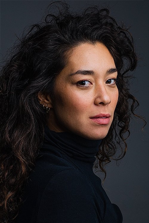 Луана Танака