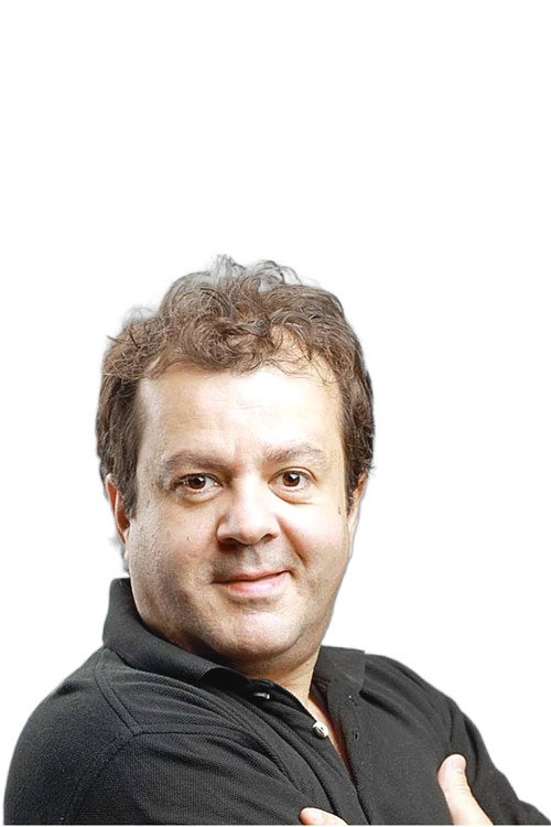 Драгоș Моșтенесцу