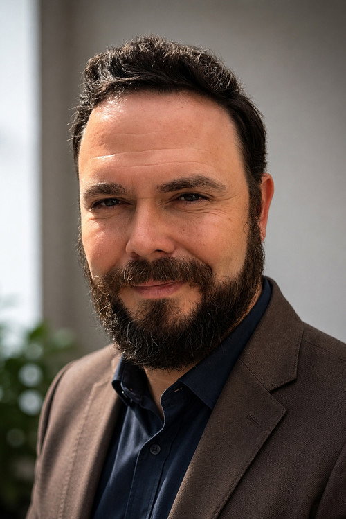 Мáрио Зеумер