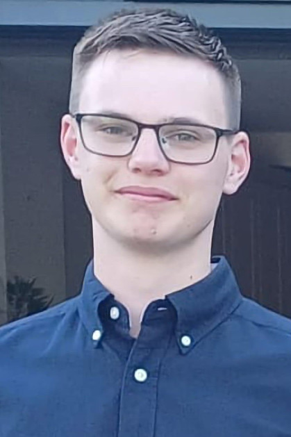 Маттхеw Браце