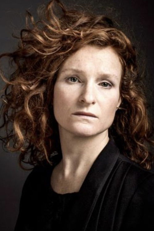 Jулие Сицард