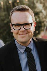 Антхонй Париси