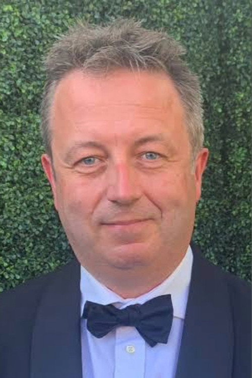 Wилл Хугхес-Jонес