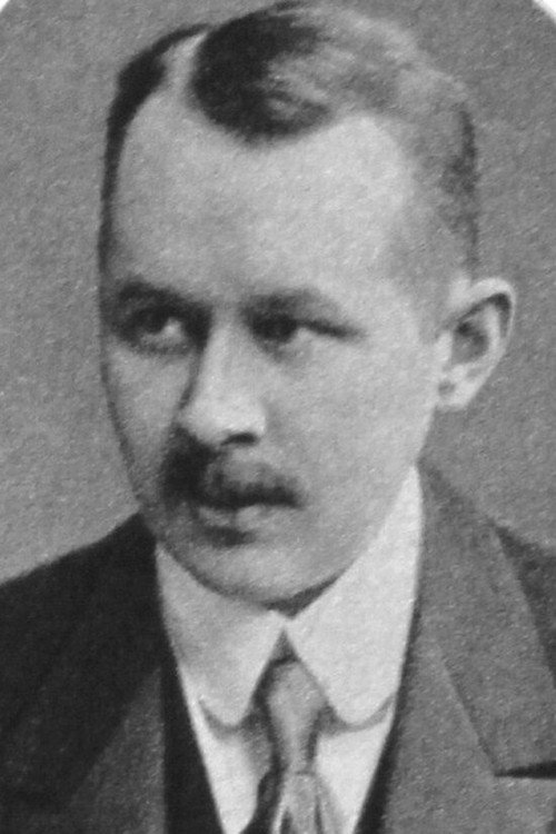 Густаф Линден