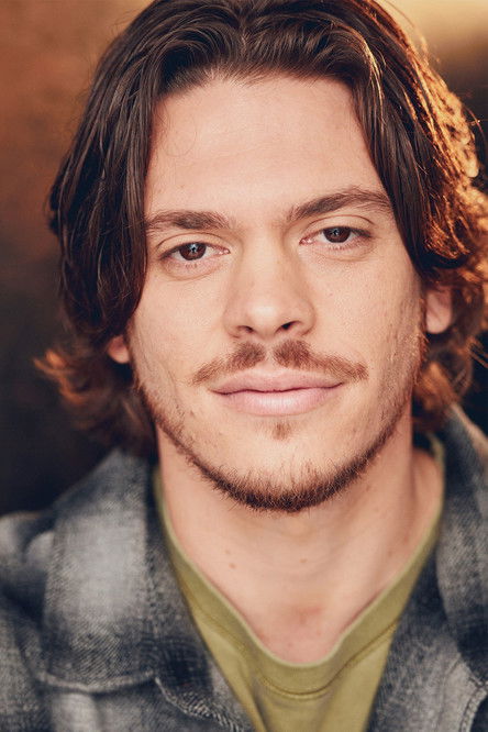 Цоннор Фостер