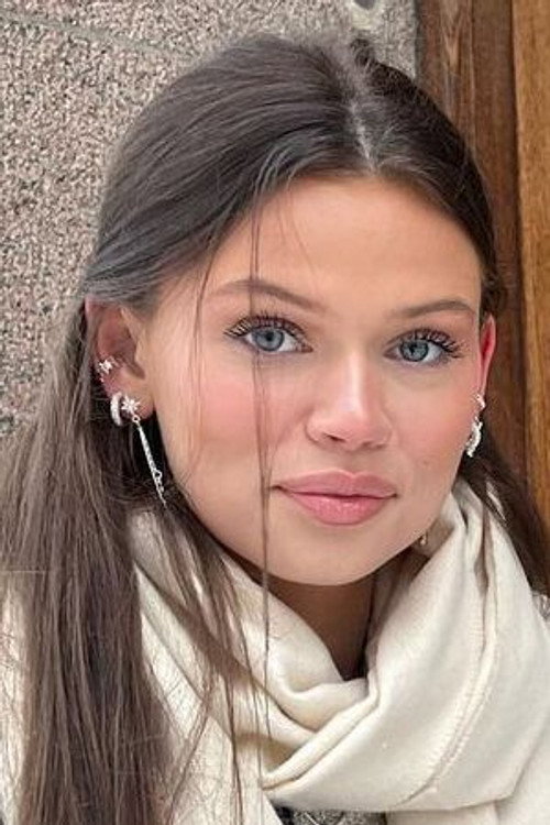 Майа ден Енгелсе
