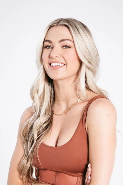 Линдсай Арнолд