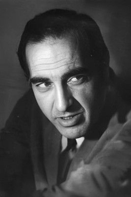 Ахмет Üстел