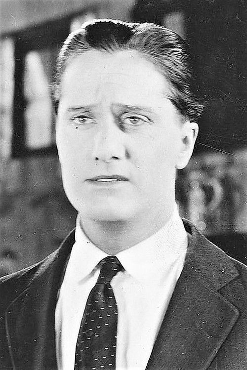 Jамес Ренние