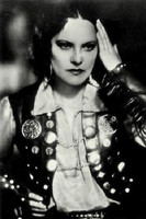 Джина Манес