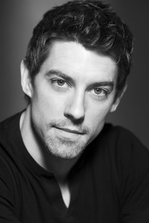 Адриáн Ластра