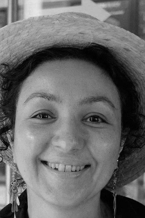 Нийаз Сагхари