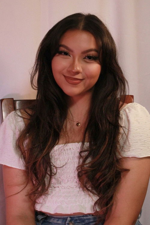 Миа-Даниелле Цебаллос