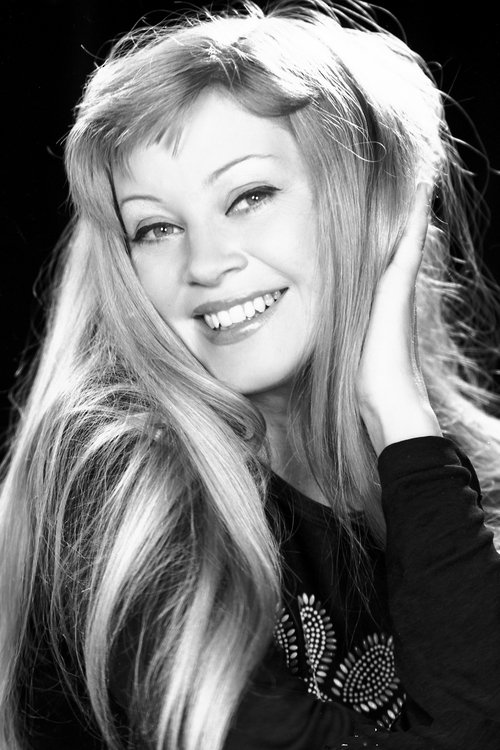 Анна Сзéлес