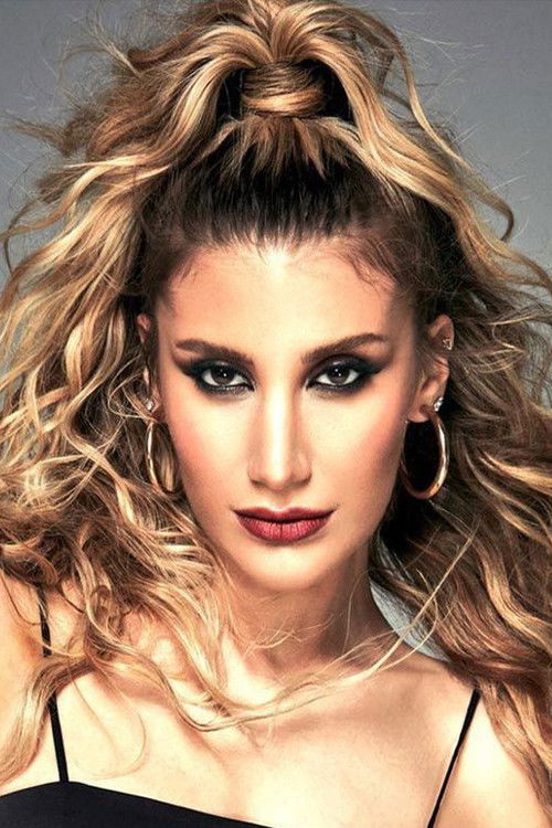  Ирем Дериджи