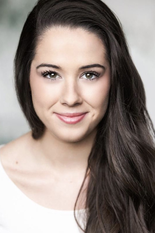 Кара Кингсwард-Хугхес