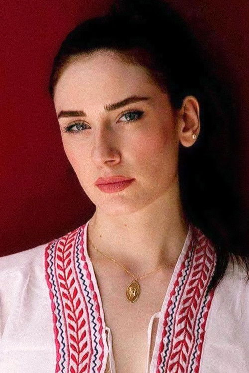 Маира Гравани