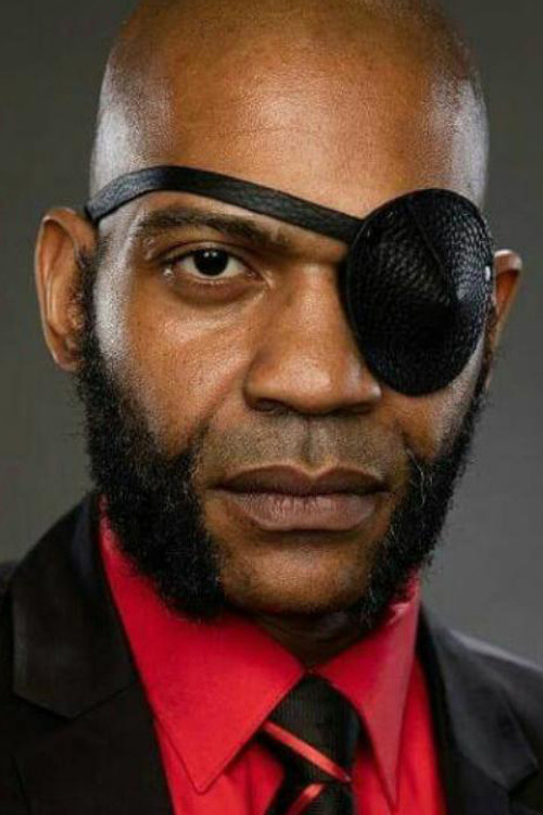 JЛоуис Миллс