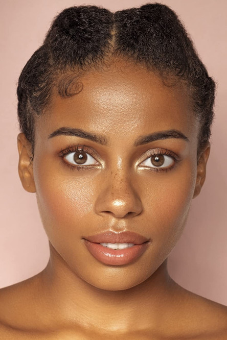 Муслима Мусаwwир