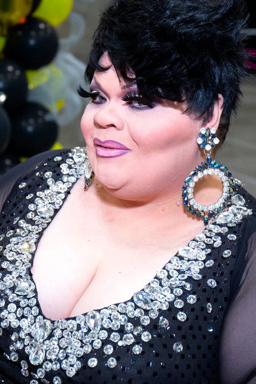 Стацй Лайне Маттхеwс